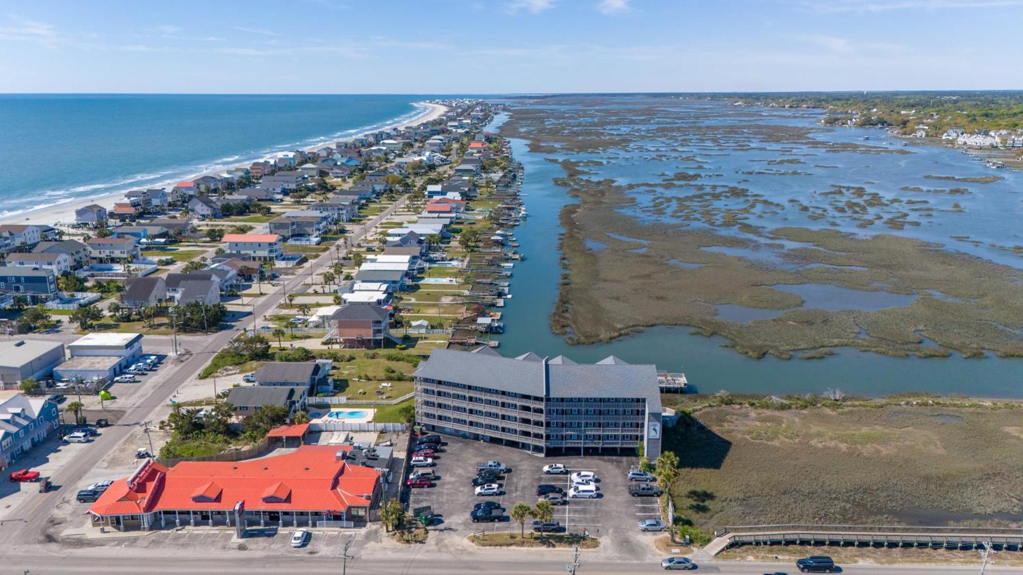 Sea Watch Inn At The Landing Garden City Exterior photo
