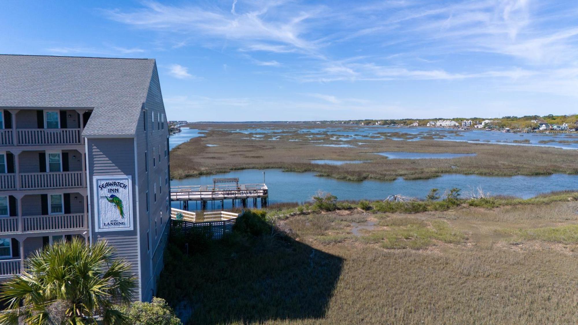 Sea Watch Inn At The Landing Garden City Exterior photo