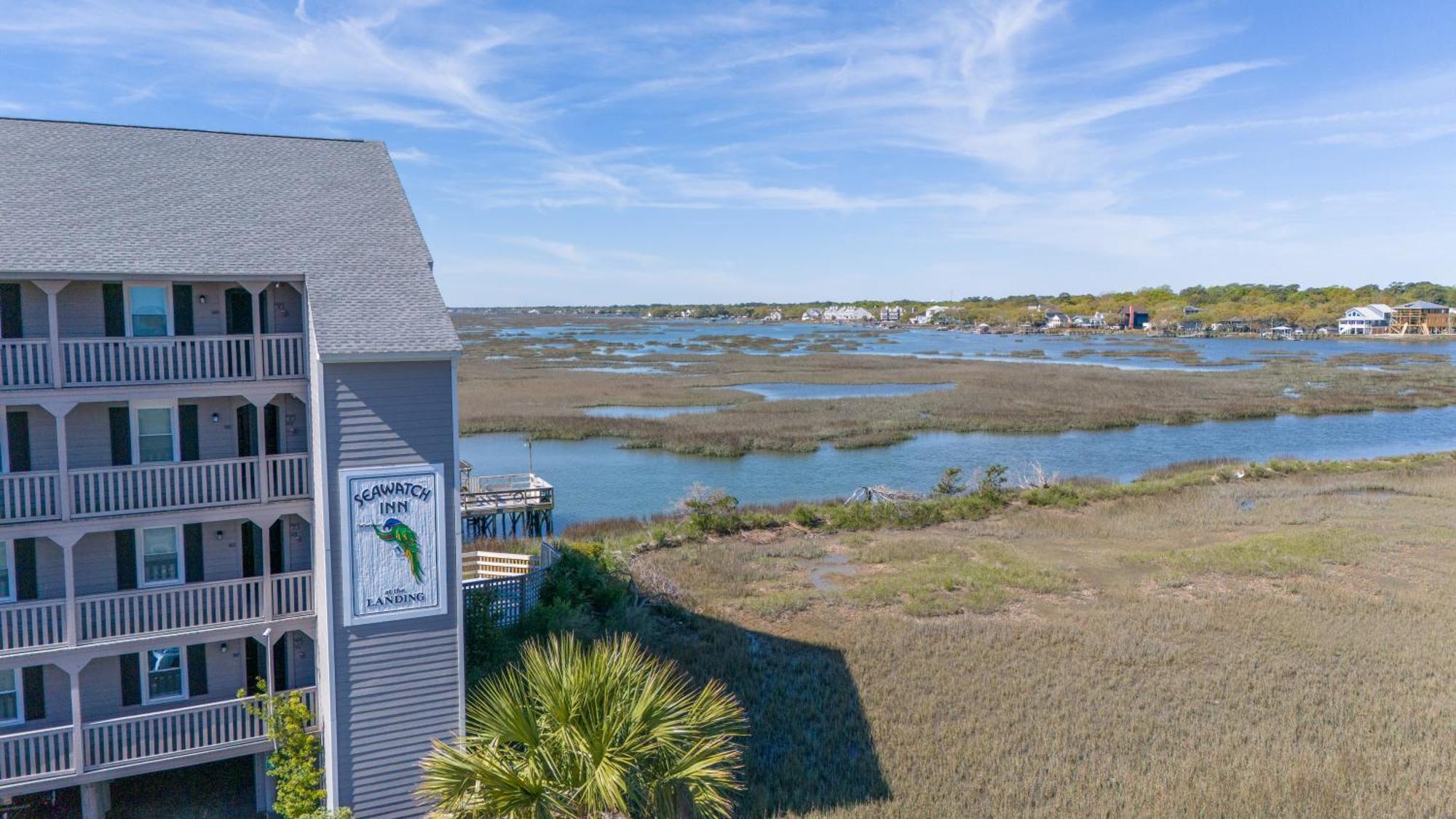 Sea Watch Inn At The Landing Garden City Exterior photo